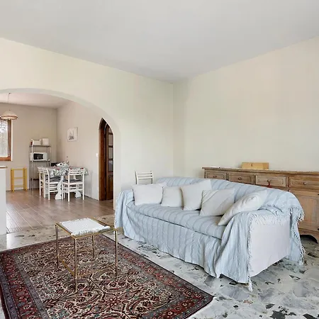 Holiday home Casa La Rondine In Versilia