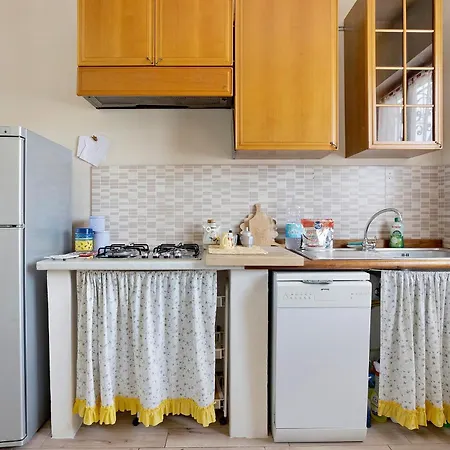 Holiday home Casa La Rondine In Versilia *
