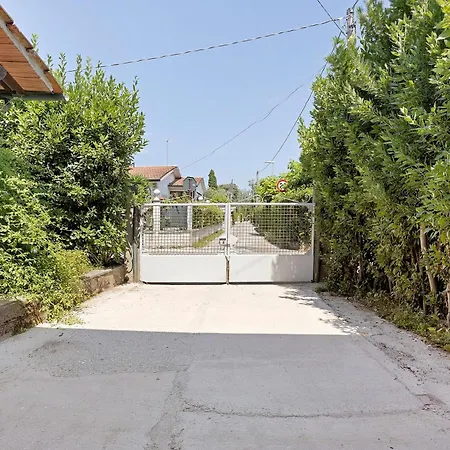 Casa La Rondine In Versilia Holiday home *