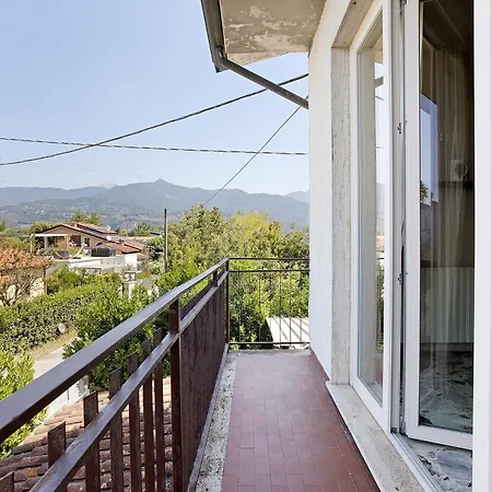 Holiday home Casa La Rondine In Versilia *