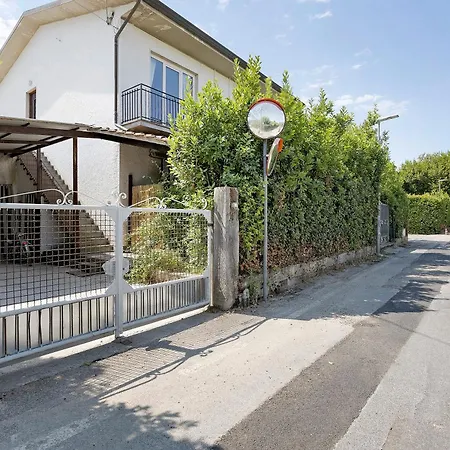 Holiday home Casa La Rondine In Versilia Forte dei Marmi